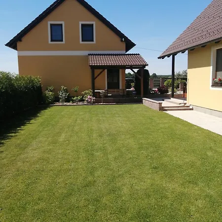 Apartamento U Hrobky